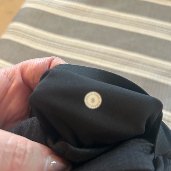 lululemon athletica Black leggings size medium - Picture 2 of 9